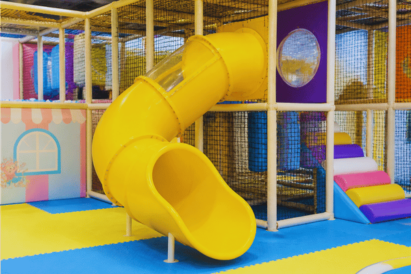 Curved Slides (L / J-shape) layout