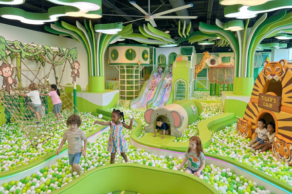 Family Entertainment Center France Jungle Theme 1500 sqm Indoor Playground